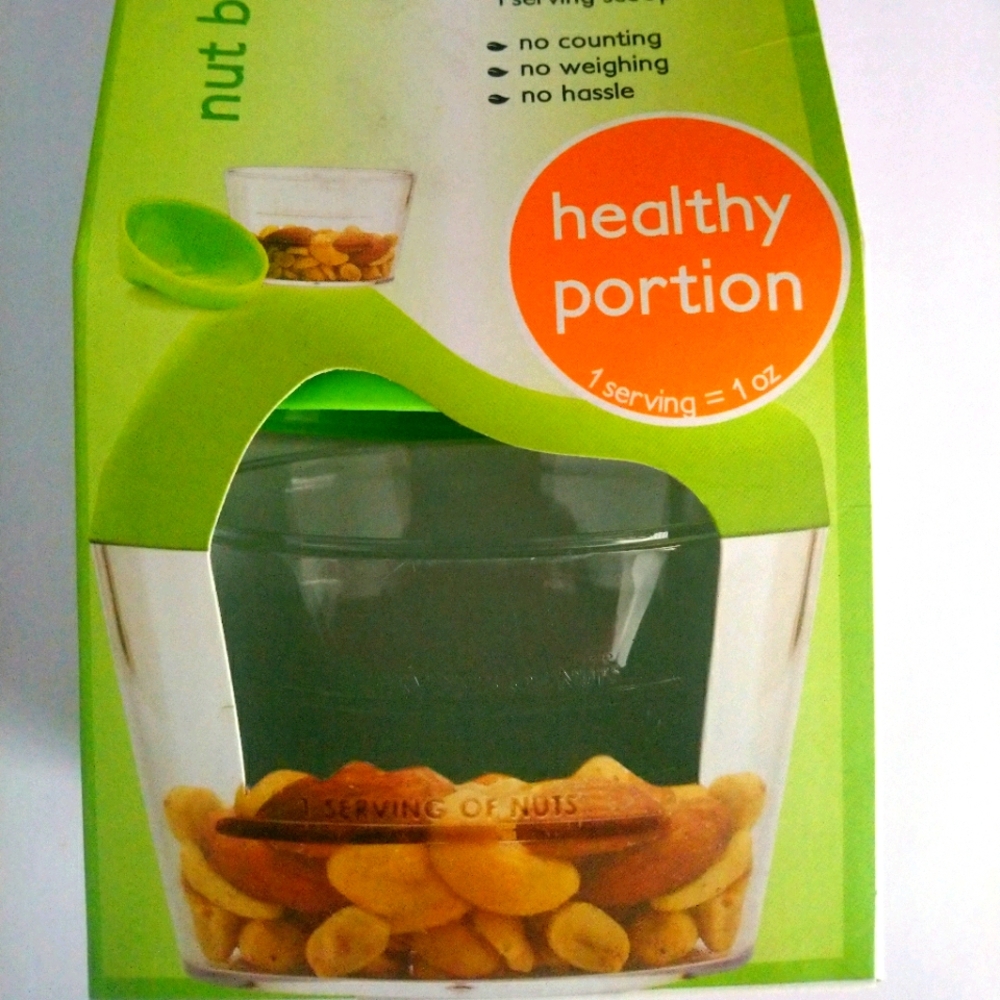 Nut Bowls for portions with cover